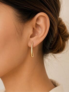 Gold Tone Teardrop Stud Earrings Stainless Steel Minimalist